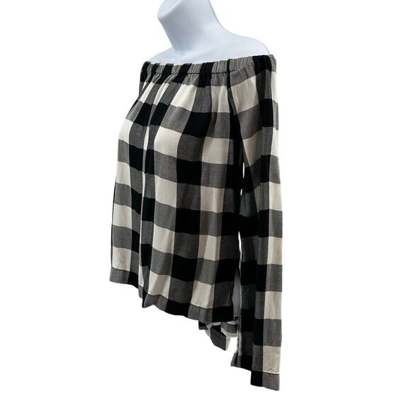 Cloth & Stone Shirt WMNS S Black White Checkered Off the Shoulder Long Sleeves - Picture 3 of 7